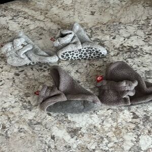 Like new 2 grey pairs of Zutano booties